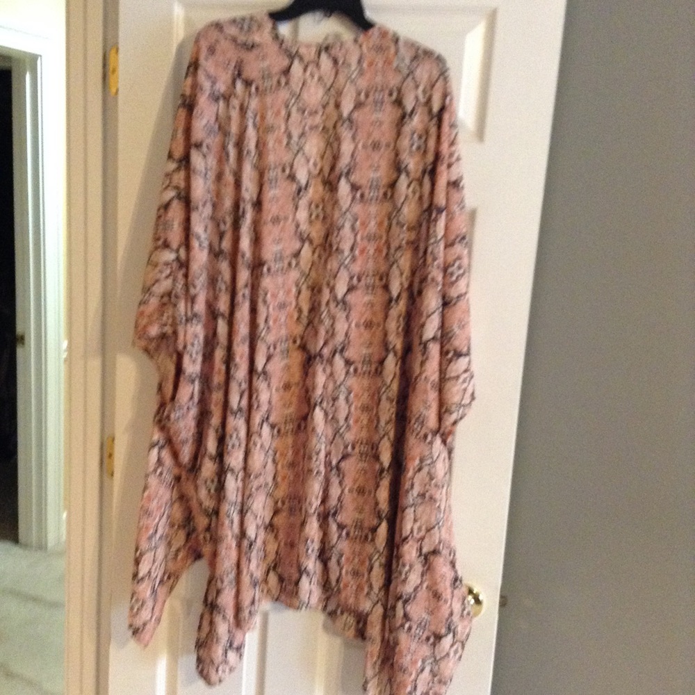 Python Print Kimono - Picture 2 of 2